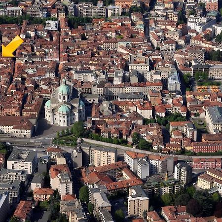 Ancient Courtyard Bonanomi In Como Historic Centre ภายนอก รูปภาพ
