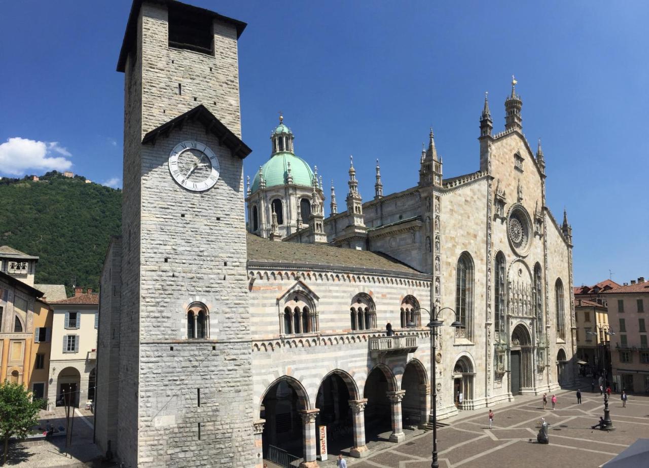 Ancient Courtyard Bonanomi In Como Historic Centre ภายนอก รูปภาพ